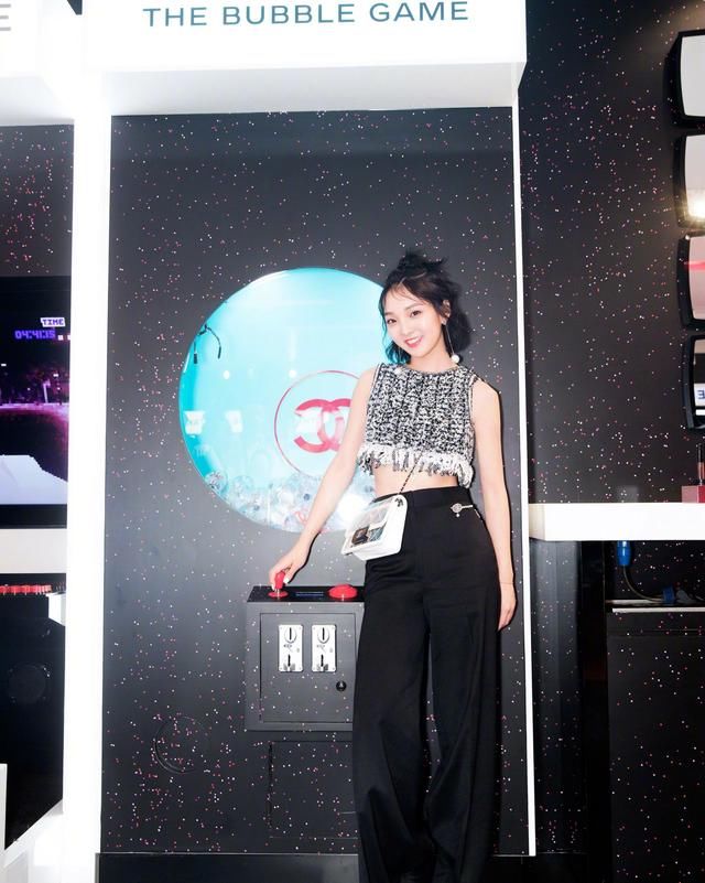 创造101孟美岐、杨超越、吴宣仪、yamy、强东