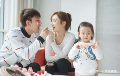 贾乃亮否认与金晨恋情,李小璐首次发声,9个字