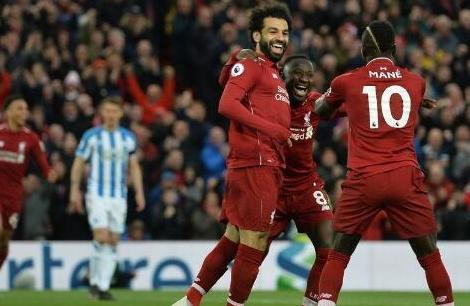 利物浦5-0哈镇双线10连胜,积分又反超曼城