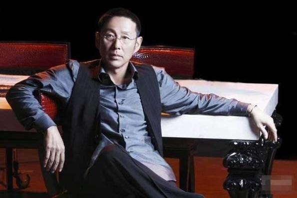 韩雪音乐剧假唱被批没艺德,她真该看看陈道明