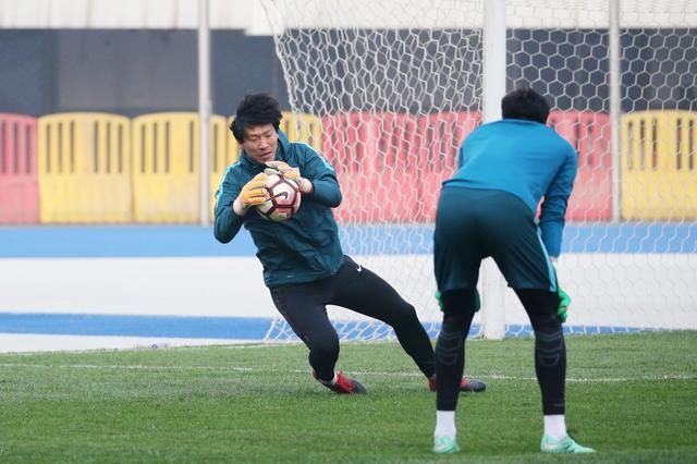 独家专访永昌门将柏小磊 誓做永昌卡恩来年继