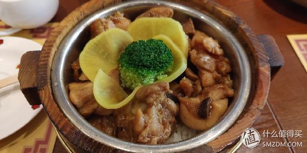 小黄鸭主题餐厅，色香味俱全，了解一下?