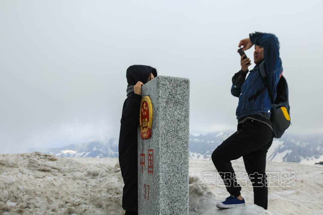 五月立夏长白仍冰封，就跟我去长白山天池看看那美丽的冰雪世界吧