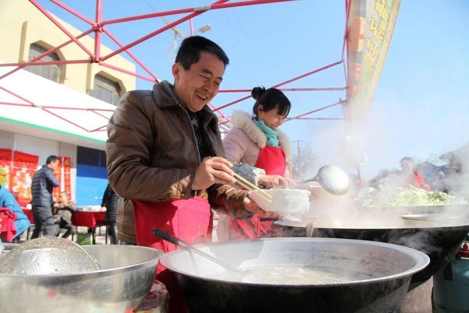 北方年集热气腾腾6种美食小吃,有没有你家乡的味道