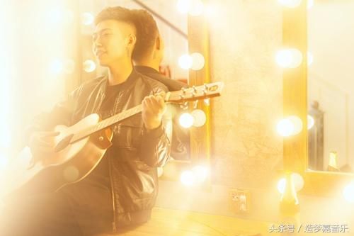 愿你历尽千帆,归来仍是少年 阿哲 逊克海洋《爱