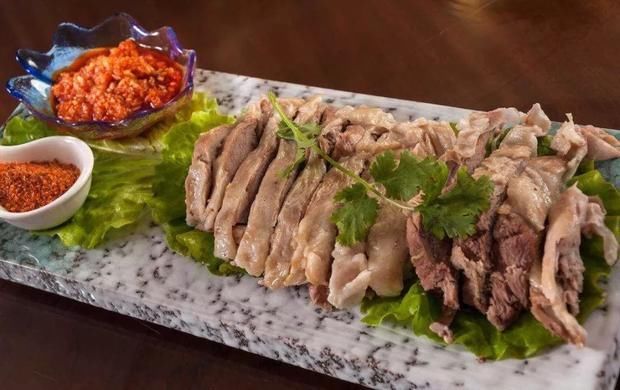 别去西藏了!西安出发只要100块,直达绝美的“天空之境”