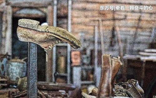 女儿发烧39度，半夜醒来我出去给她买饭，见到了失踪半年的老婆