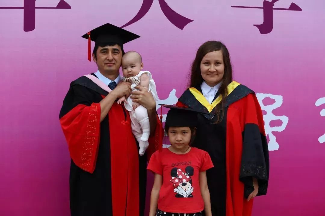 清华校长毕业典礼演讲视频:听从你心 无问西东