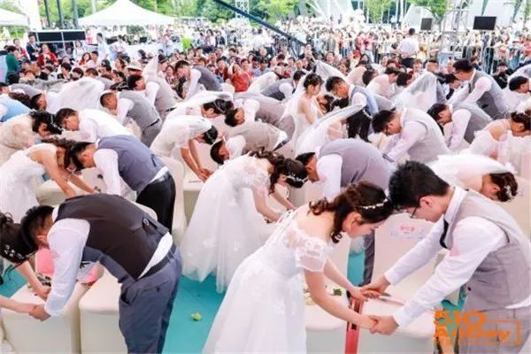 婚姻最好的算法就是“算了吧”!马云今天证婚又飙金句，演讲全文