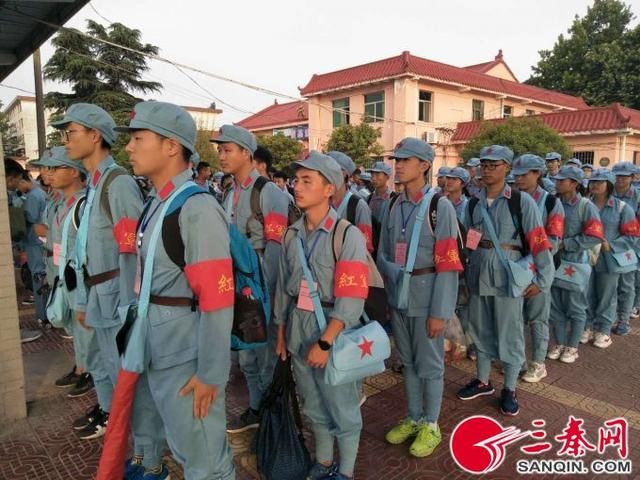 城固县二中 三中1600多名师生走出课堂 赴江西