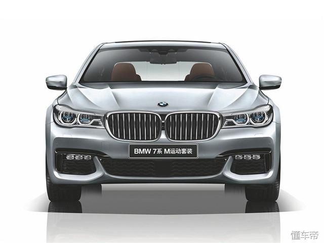 为什么很多国人没钱没房也要贷款买车？听完后有些还挺有道理！