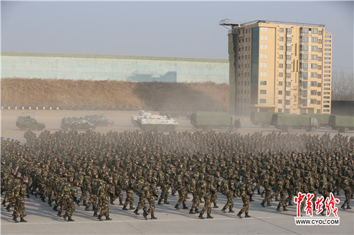 武警部队举行开训动员 吹响新年度实战化练兵