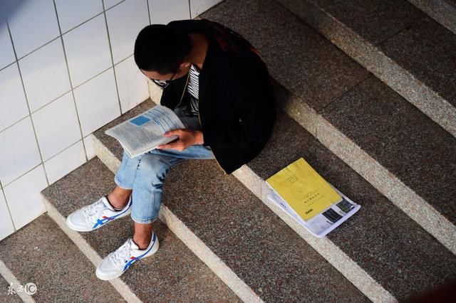 考研政治主观题解答技巧模板,背过40分轻松到