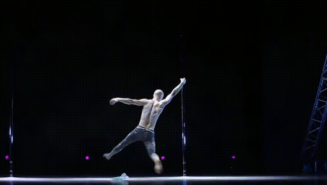 幼儿园开学典礼跳钢管舞?但更让人愤怒的却是园长的