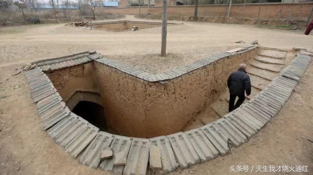 黄土高坡上的奇特建筑，平地里藏玄机，被称为“地下四合院”！