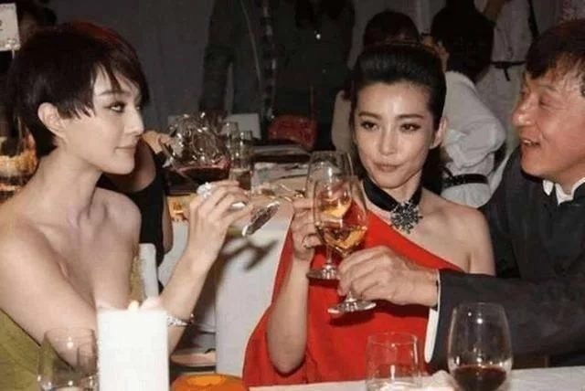 \