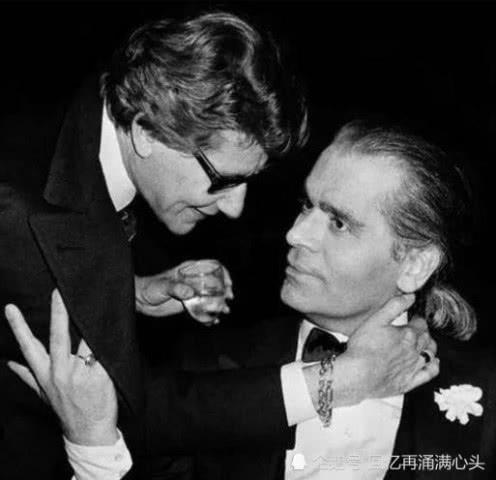 香奈儿老佛爷葬礼,教子小克出现,或将与男友骨