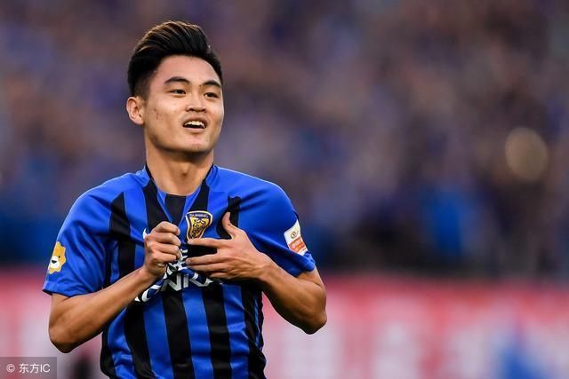 今日中超很励志!黄紫昌入国足,恒大连夜开会,施