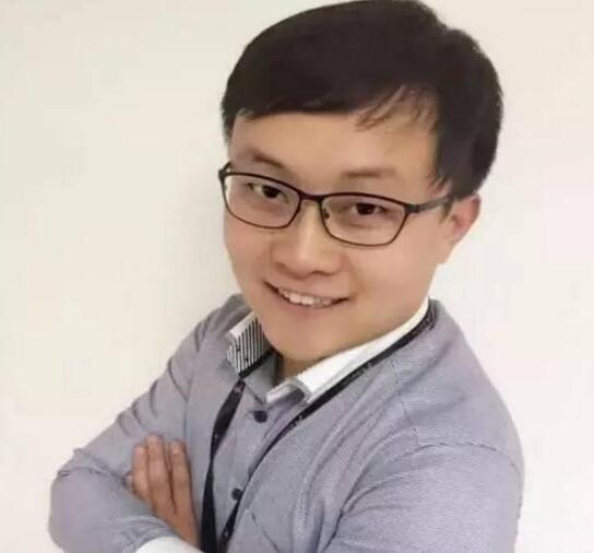 大二时创办公司,做盆栽韭菜,一年时间营业额达