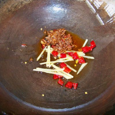 奢华牛肉酱烩油豆腐