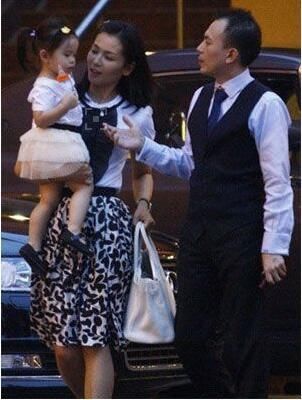 广铁今日起实施新运行图 广州火车站首开直达