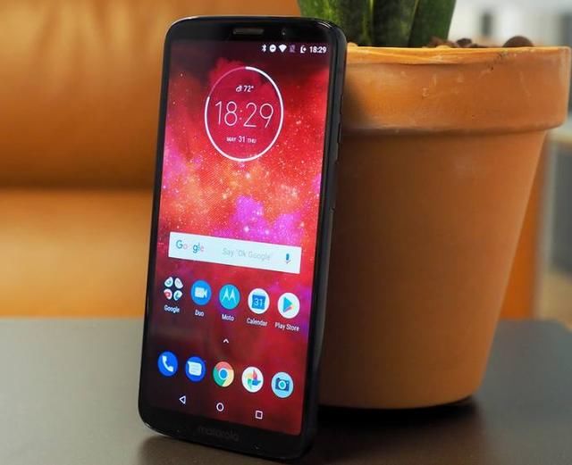 诺基亚的老对手发新机:64G+双摄+侧边指纹+语