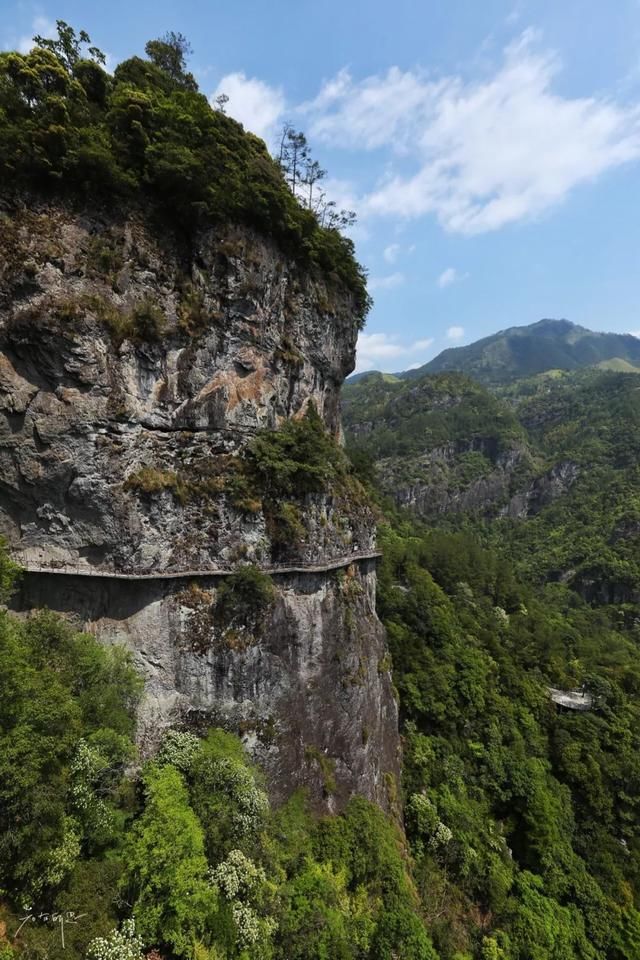 那个安静的小县城，那一段宁静的山居时光