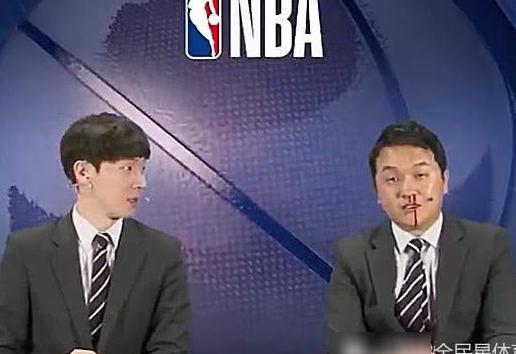 韩国解说直播NBA,鼻血都流到下巴了,这是看到