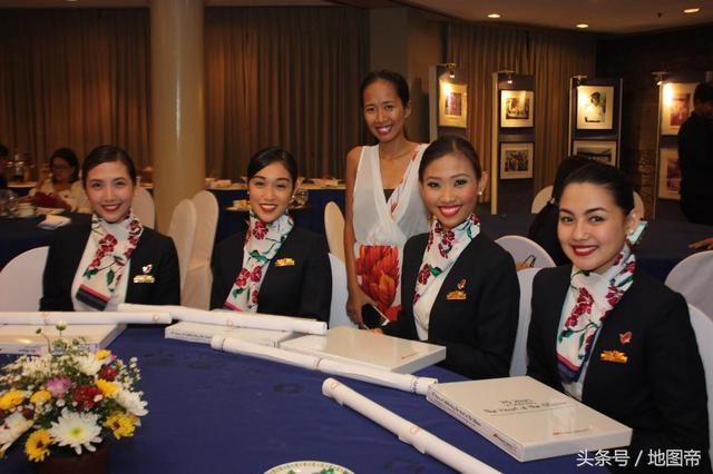 上个世纪，华裔女总统，把美军请出菲律宾