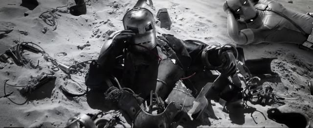 当死侍被迫加入《复联4》后,灭霸看到一群死侍