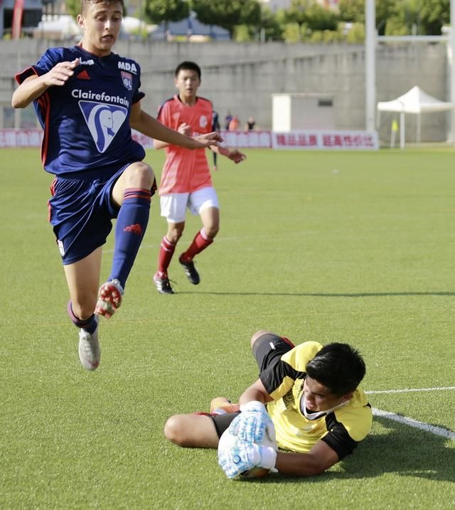 逼平豪门里昂青训队,恒大U16潜质获对手认可
