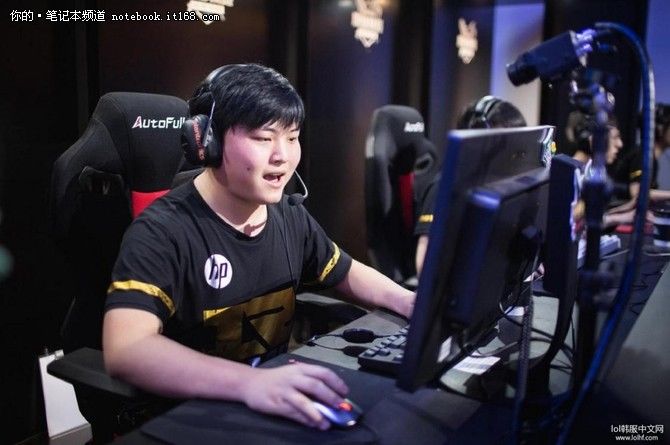 X-ACG吸引大批二次元!傲风成为现场焦点