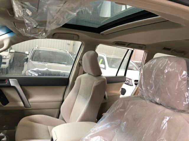 天津平行进口18款霸道4000六速自动挡中东七