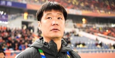 冬训开始,鲁能冬训主力球员到队少,李霄鹏该怎