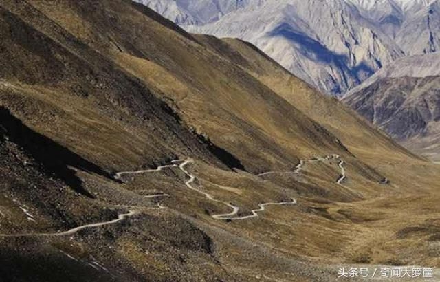 世界上15个超危险道路这些人真的在冒着生命危险在前进啊!