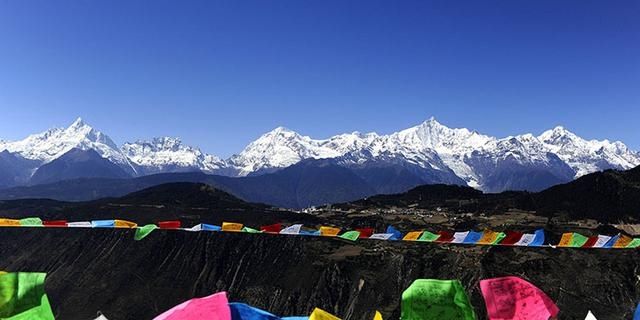 5月云南如此美丽，阳光正好微风不燥，云南大理丽江香格里拉旅游