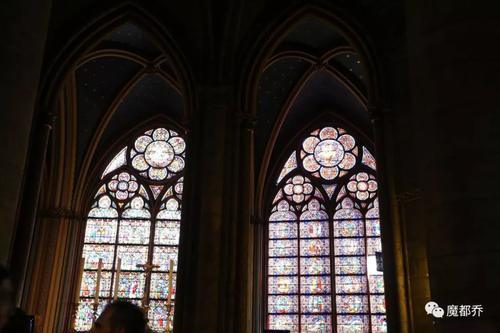 世纪悲剧!巴黎圣母院起火或为电线短路!再次敲