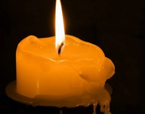 鞋子磨脚后跟怎么处理 ?只需要涂一涂它,就不