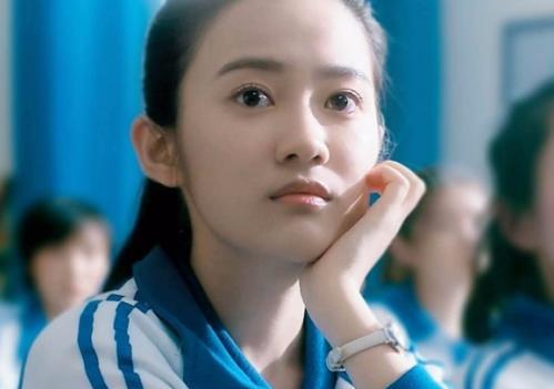 老师好里对安静为什么那么好