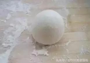 这样蒸出的大馒头又白又软,年轻人再不收藏就失传了