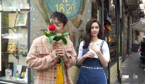 杜海涛沈梦辰现身巴塞罗那,一起拍摄婚纱照