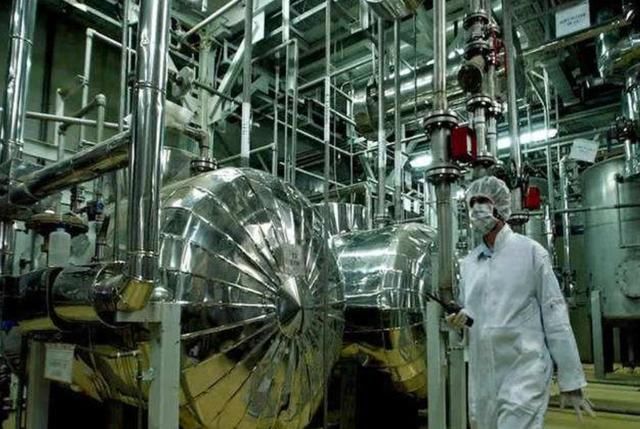 伊朗:报复美国制裁,伊朗退出核武器条约 沙特:你