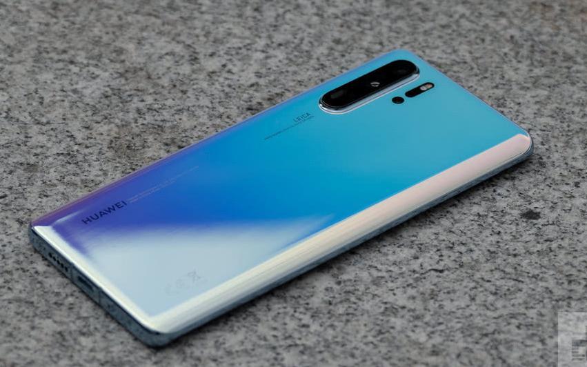 华为P30 Pro到底值不值得买?看看外媒是怎么