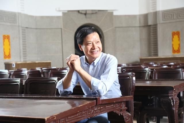 小米集团创下了三大记录,成为科技股史上前三