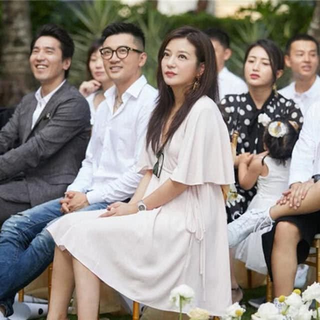 还珠女演员现状:赵薇跨界做导演,范冰冰成范爷