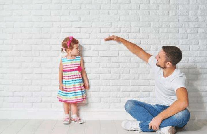 孩子经常喊腿痛, 有可能是生长痛, 可能是白血病