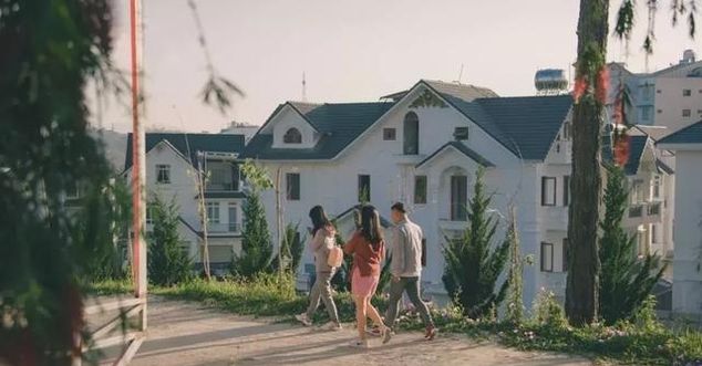 你还在买房么?上半年271家房企倒闭 澳门威尼斯人官网