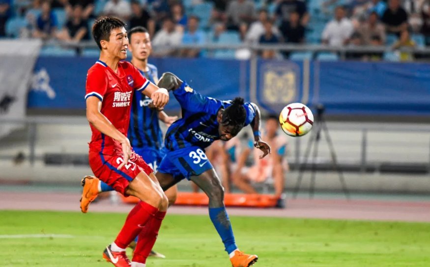 中超直播:江苏苏宁VS广州富力视频直播地址