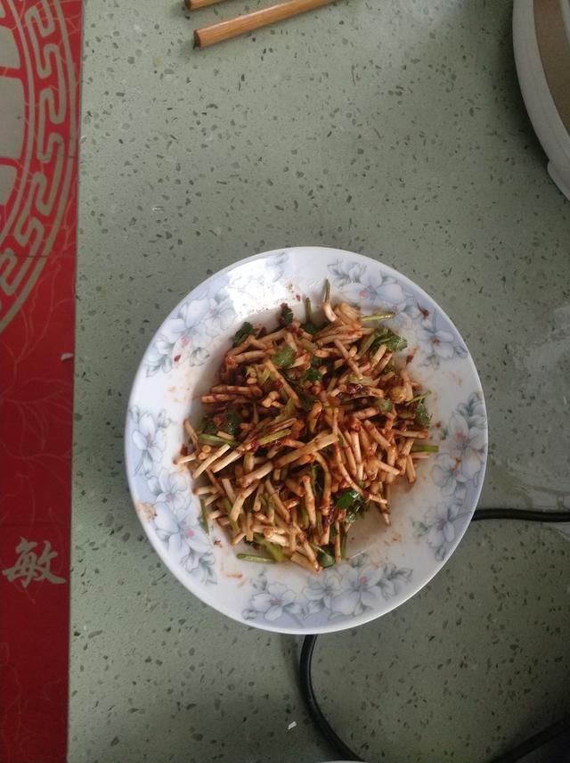 农村腊月三十中饭，你们吃的啥？？