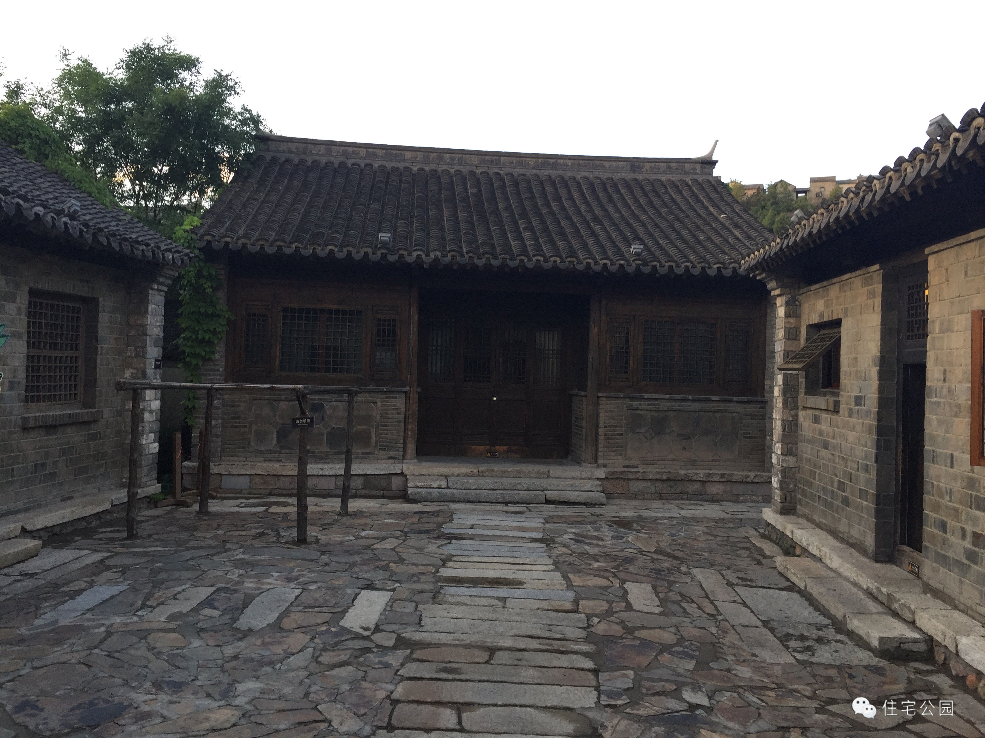 古镇与民宿的完美结合，密云脚下的古北水镇，才是我想要的生活